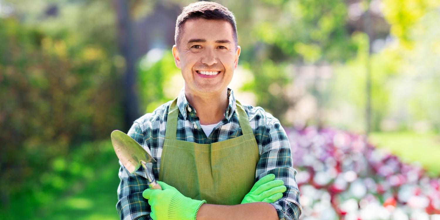 How to start a gardening business: a beginner’s guide 