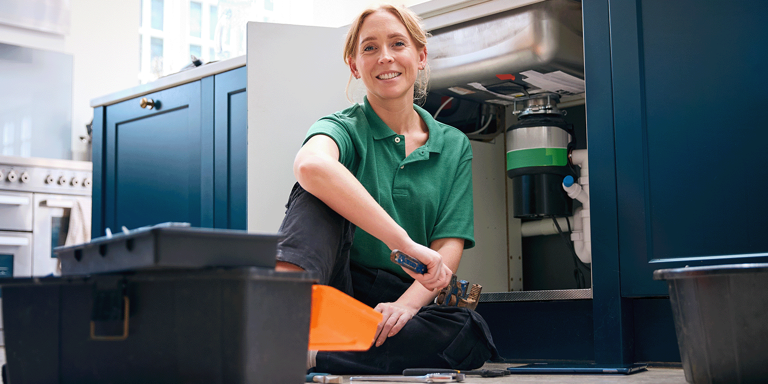 How to start a plumbing business in the UK
